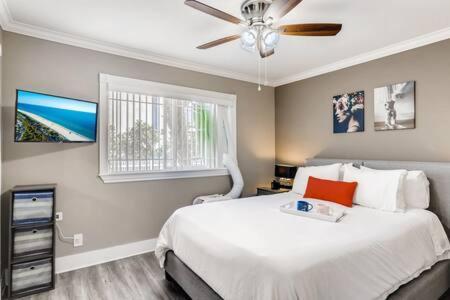 Awesome 3Br 2Bth 1 Block To Beach C2 Ньюпорт-Бич Экстерьер фото