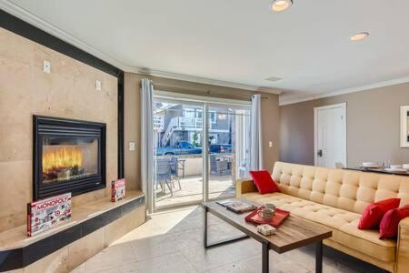 Awesome 3Br 2Bth 1 Block To Beach C2 Ньюпорт-Бич Экстерьер фото